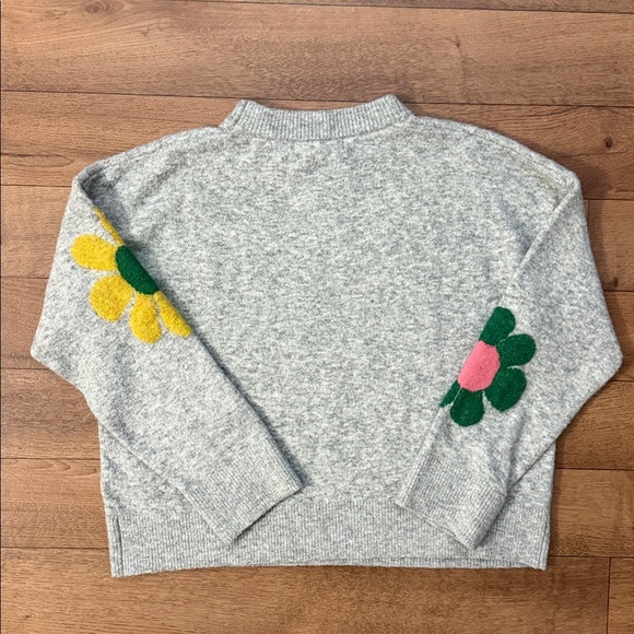 Natural Life Size Medium Ash Flower Boxy Intarsia Sweater Everyone’s Favorite - Picture 2 of 13